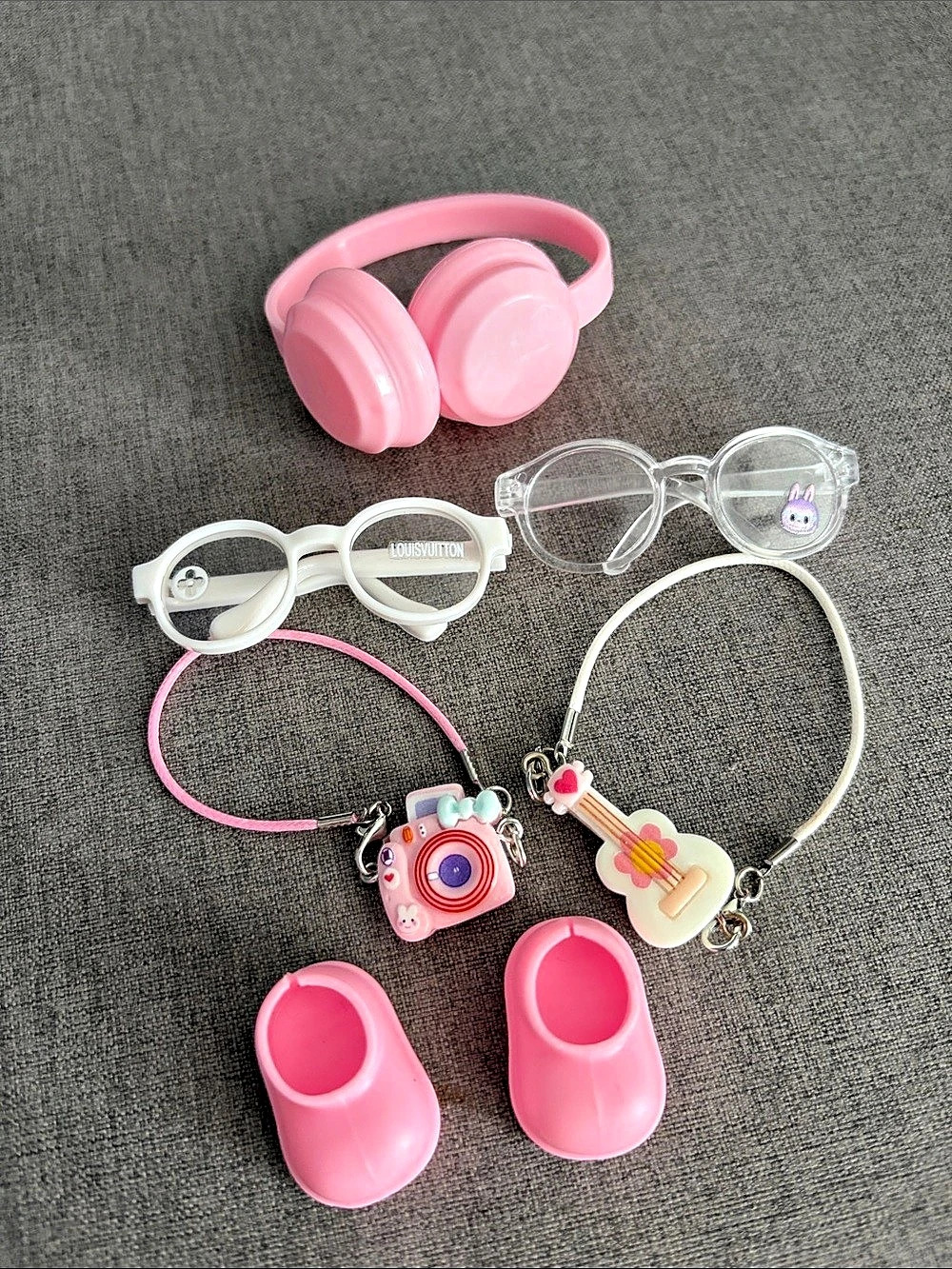 Labubu or XS Doll Pink & White Accessory Set